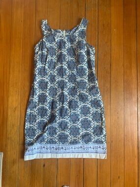 Faded Glory Blue and White Mosaic Tank Shift Dress